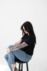 Black Mom Cropped Tee