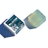 Dew Mighty Solid Face Serum Bar