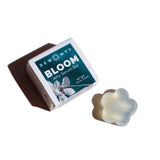 Dew Mighty Solid Face Serum Bar