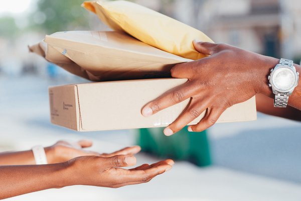 The Truth About Plastic-Free Shipping: Why It Matters More Than You Think
