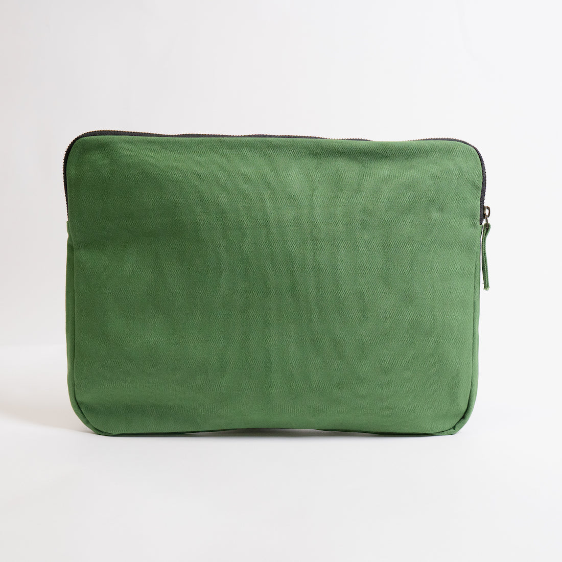 Erdig Laptop Sleeve 15" (14 Color Options)