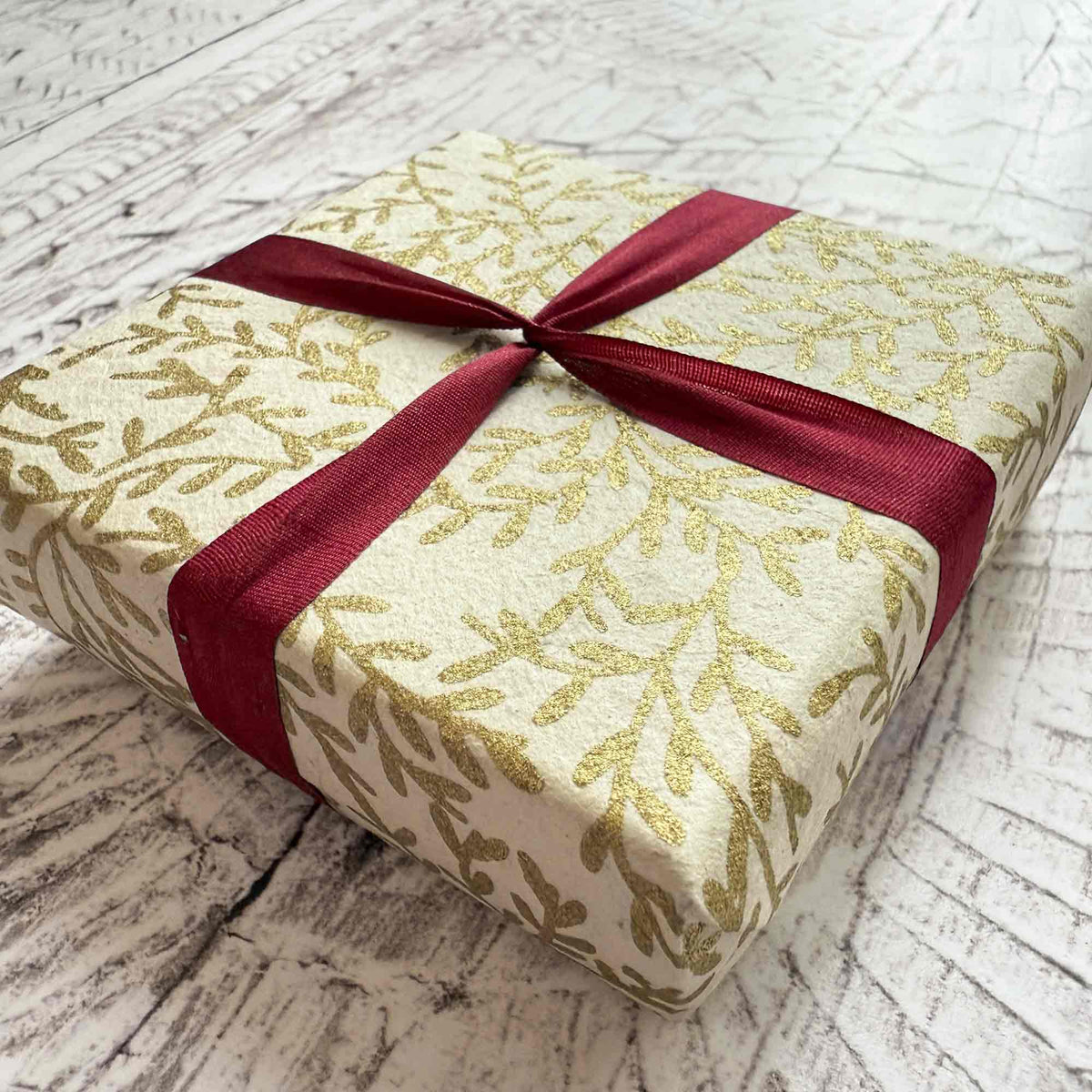 Handmade Lokta Wrapping Paper - Golden Vine