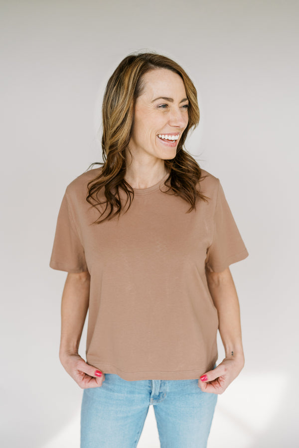 Ginger Snap Mom Cropped Tee