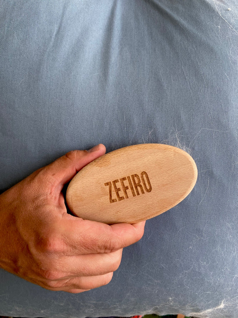 Reusable Lint Remover