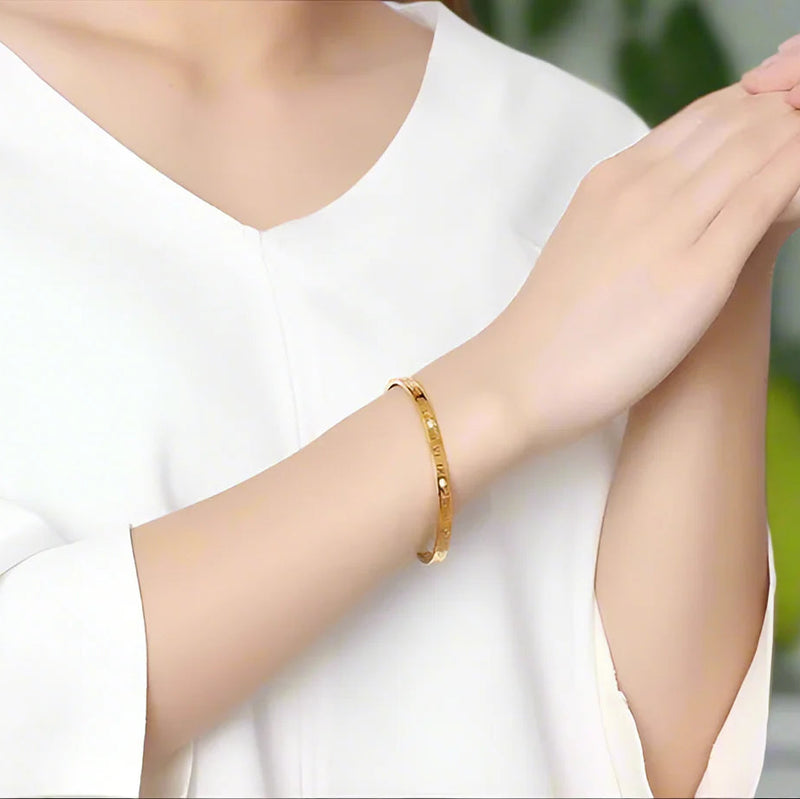 Roman Sturdy Bracelet