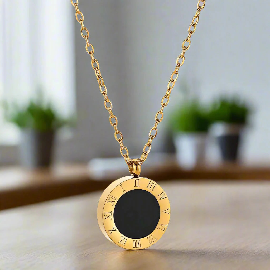 Exquisite Roman Necklace