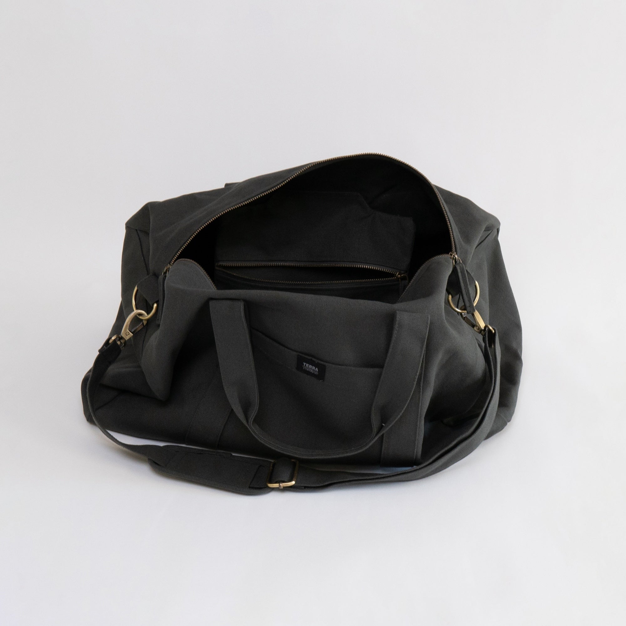 Bumi Eco Duffel Bag (8 Color Options)