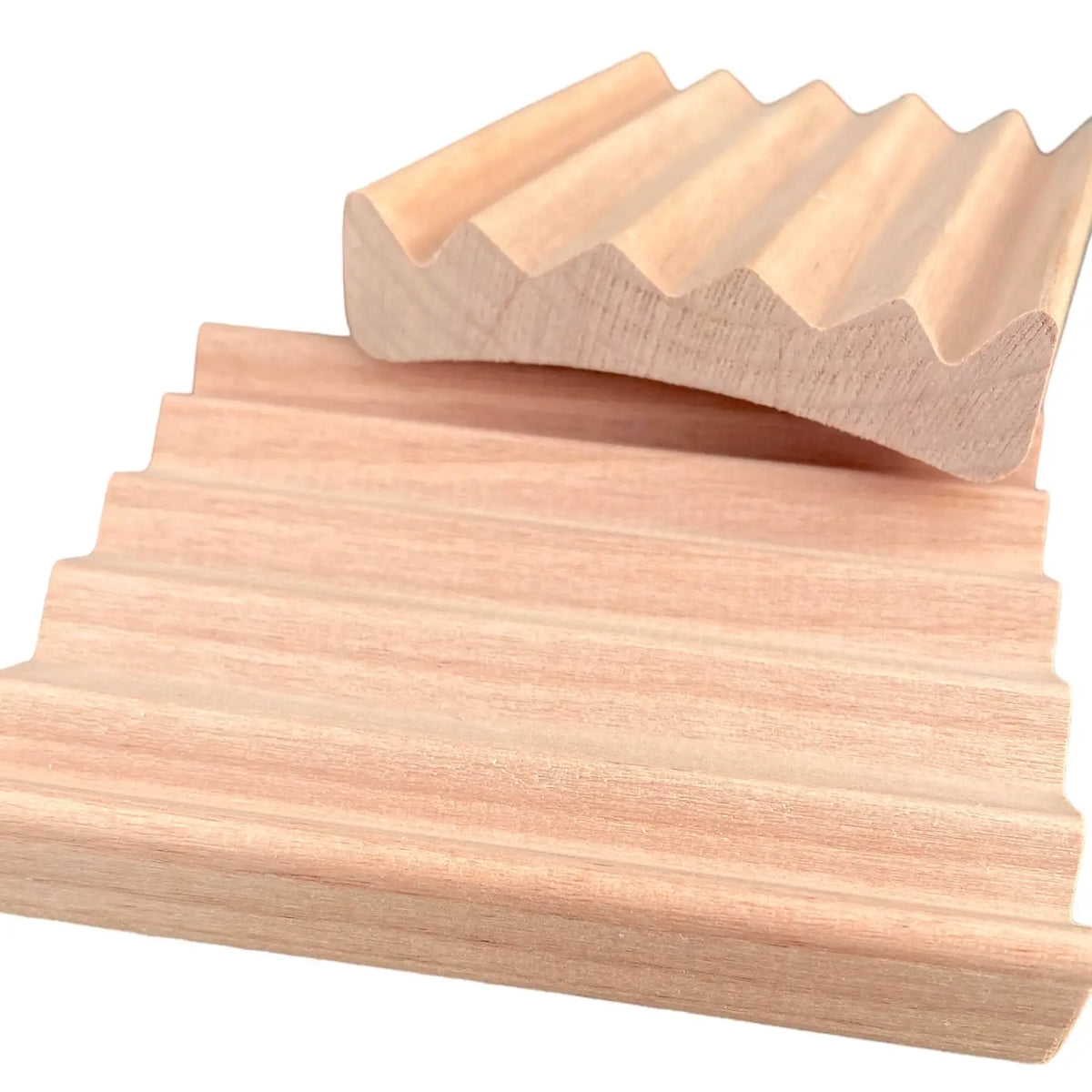 Handcrafted Red Alder Wood Soap Dish - Elevation Style