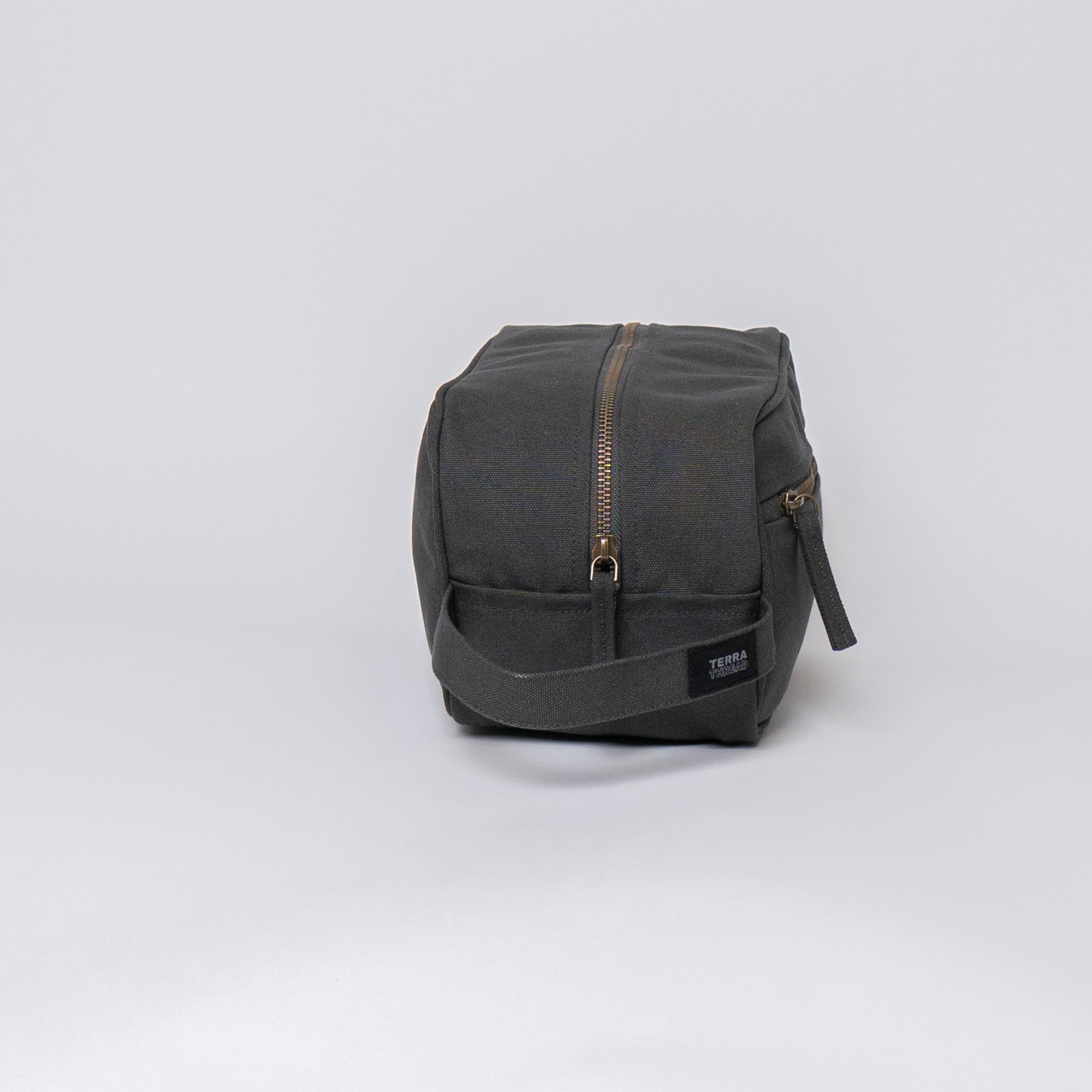 Sustainable Toiletry Bag (7 Color Options)