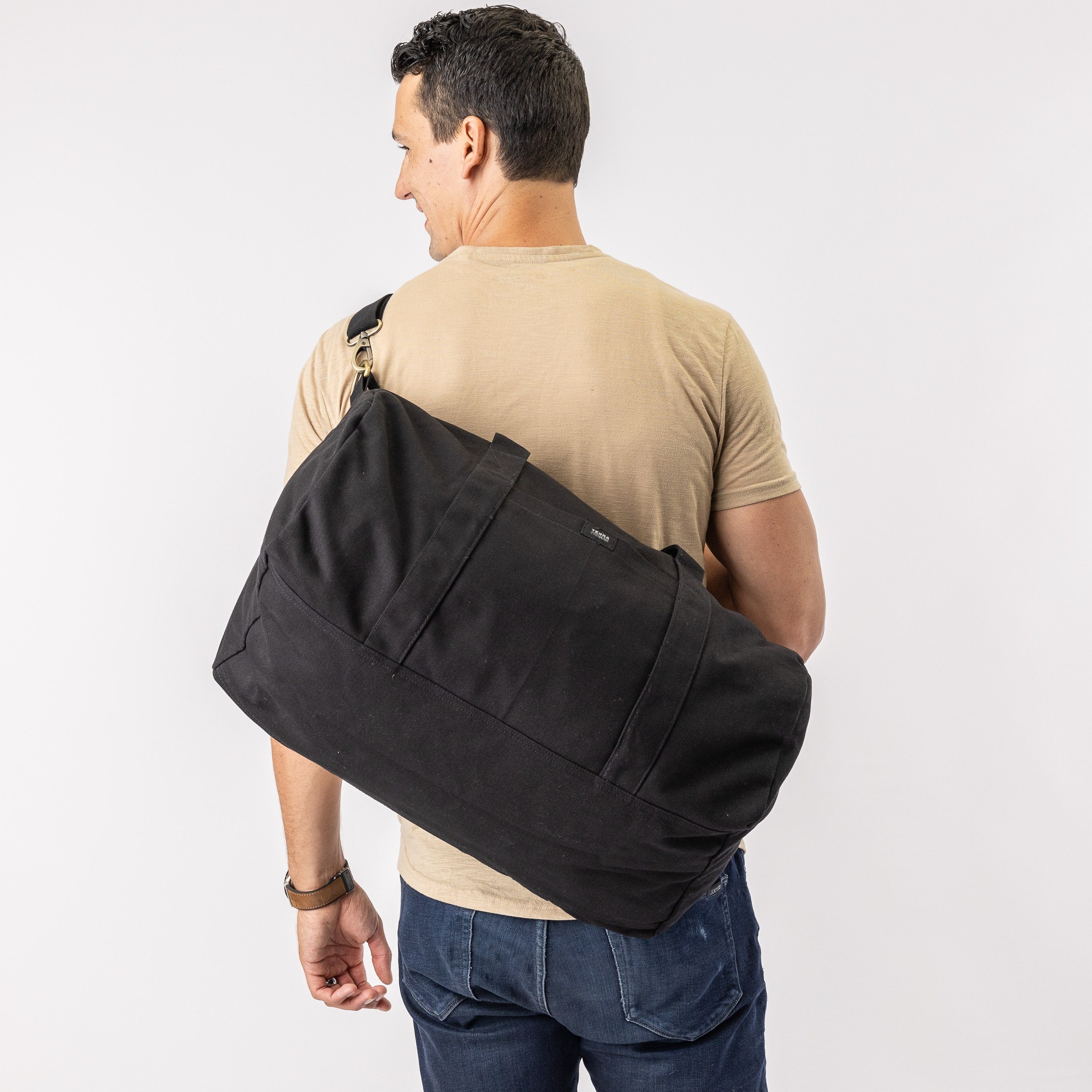 Bumi Eco Duffel Bag (8 Color Options)