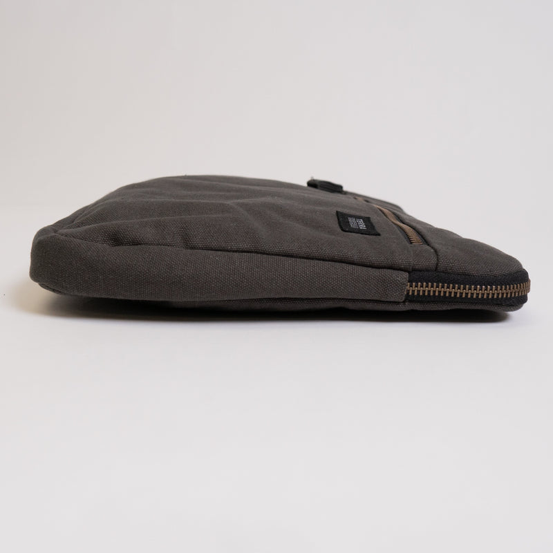 Erdig Laptop Sleeve 13" (16 Color Options)