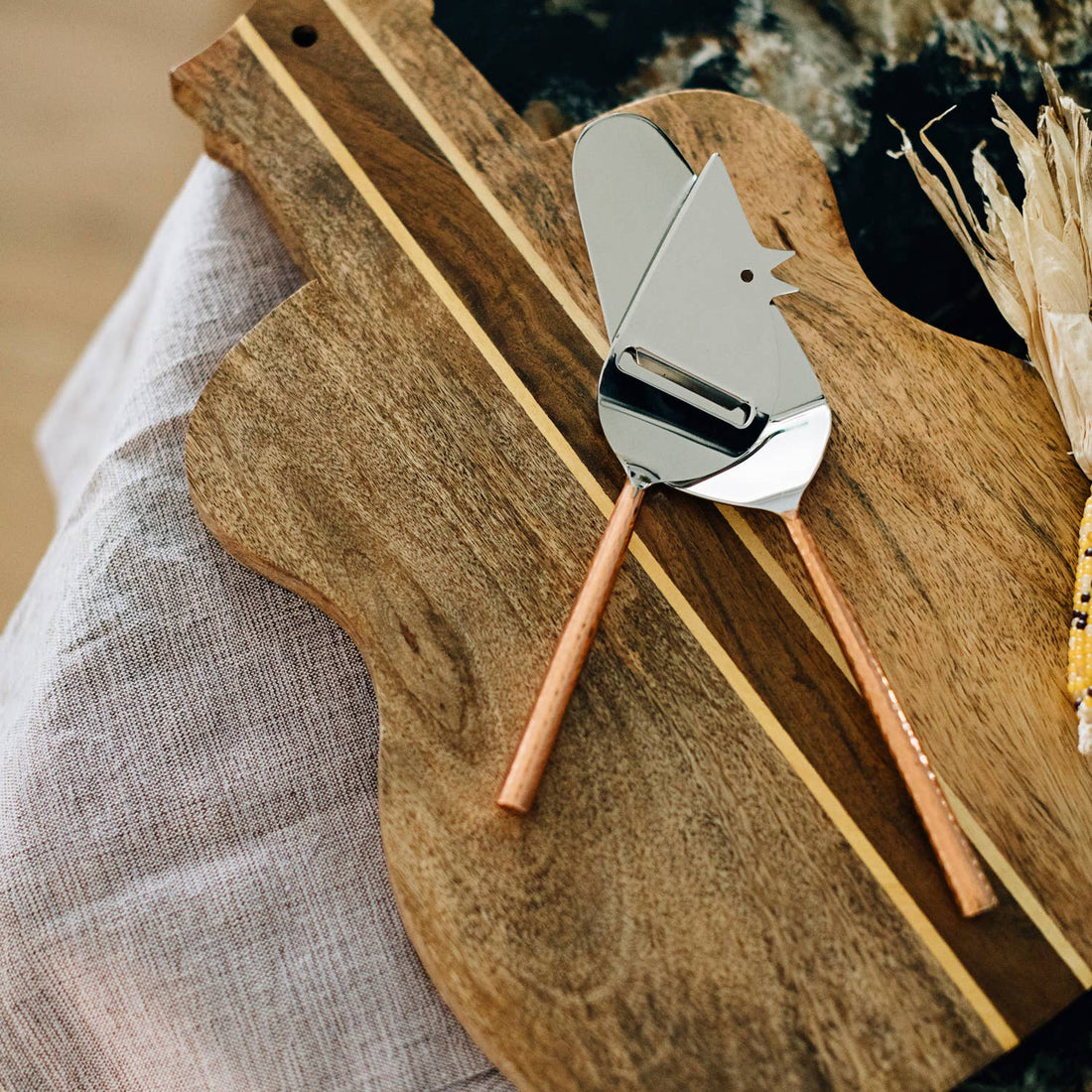 Field Mouse Cheese Knife