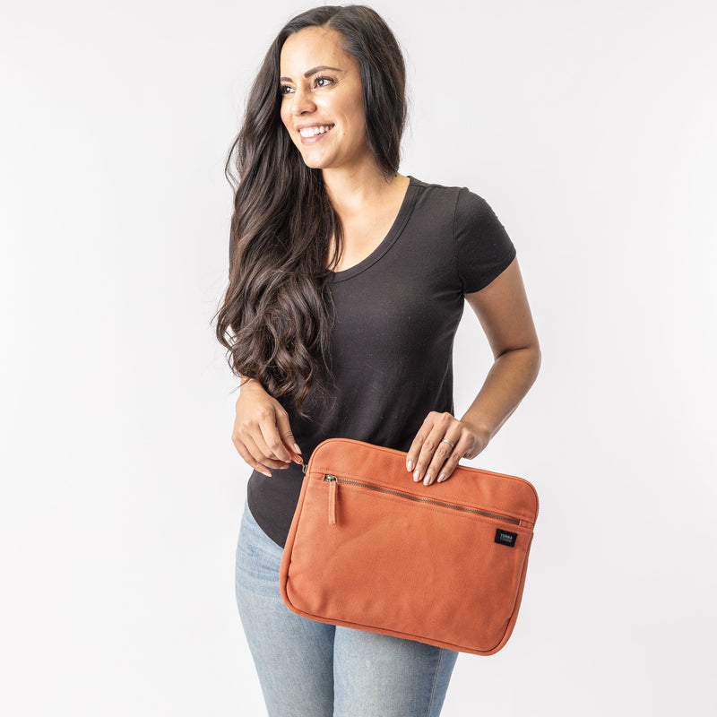 Erdig Laptop Sleeve 13" (16 Color Options)