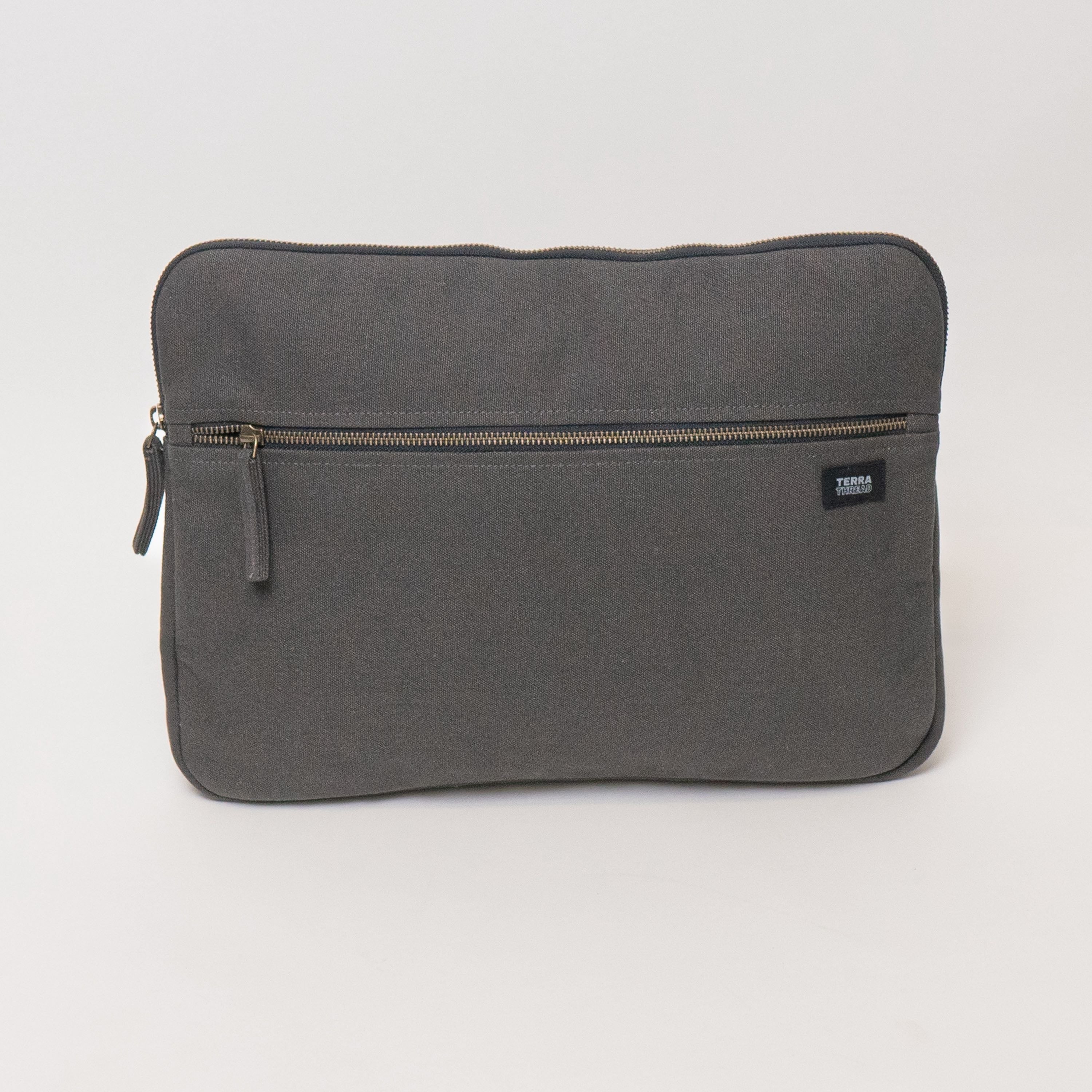 Erdig Laptop Sleeve 15" (14 Color Options)