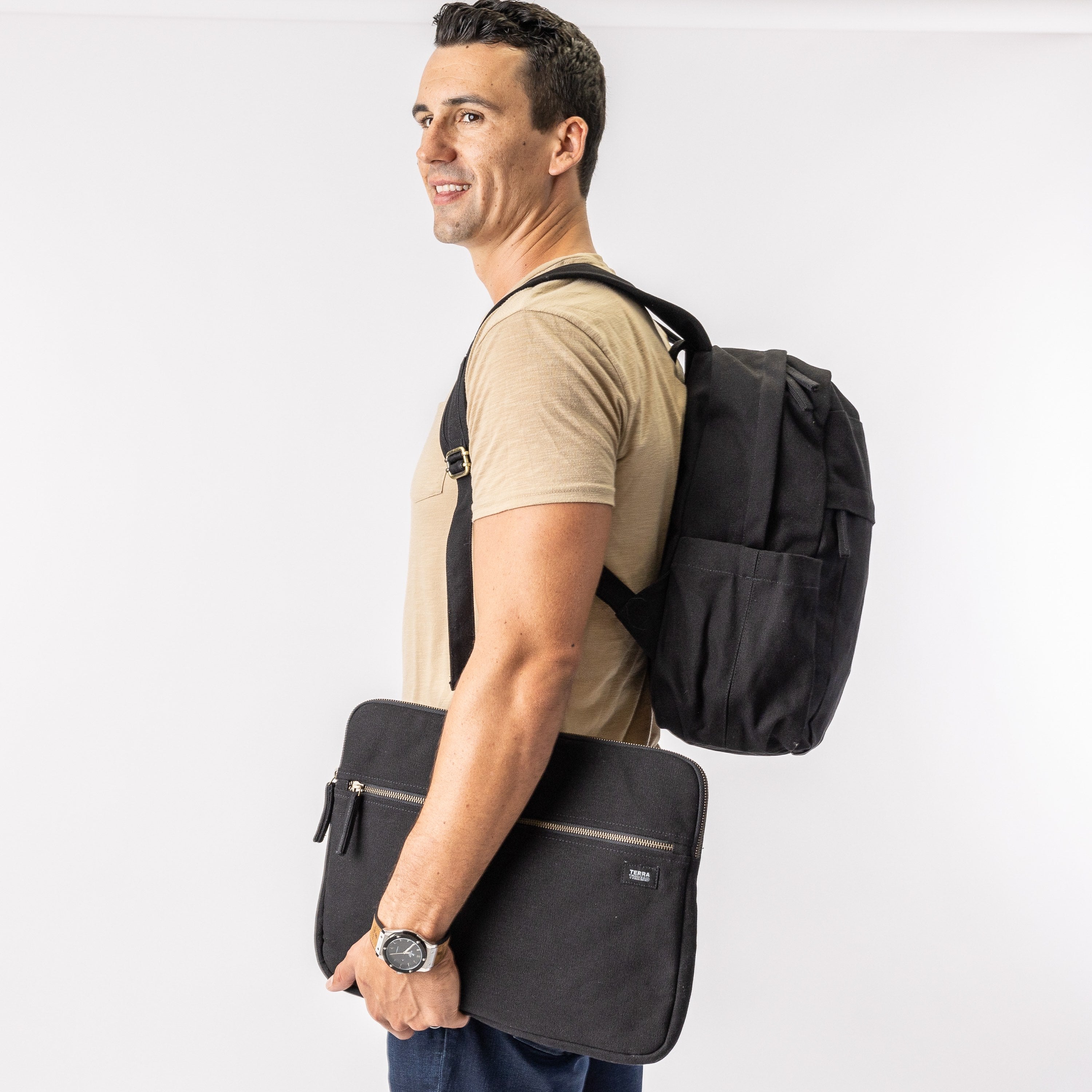 Erdig Laptop Sleeve 15" (14 Color Options)