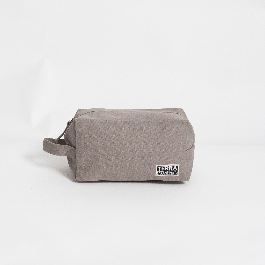 Sustainable Toiletry Bag (7 Color Options)