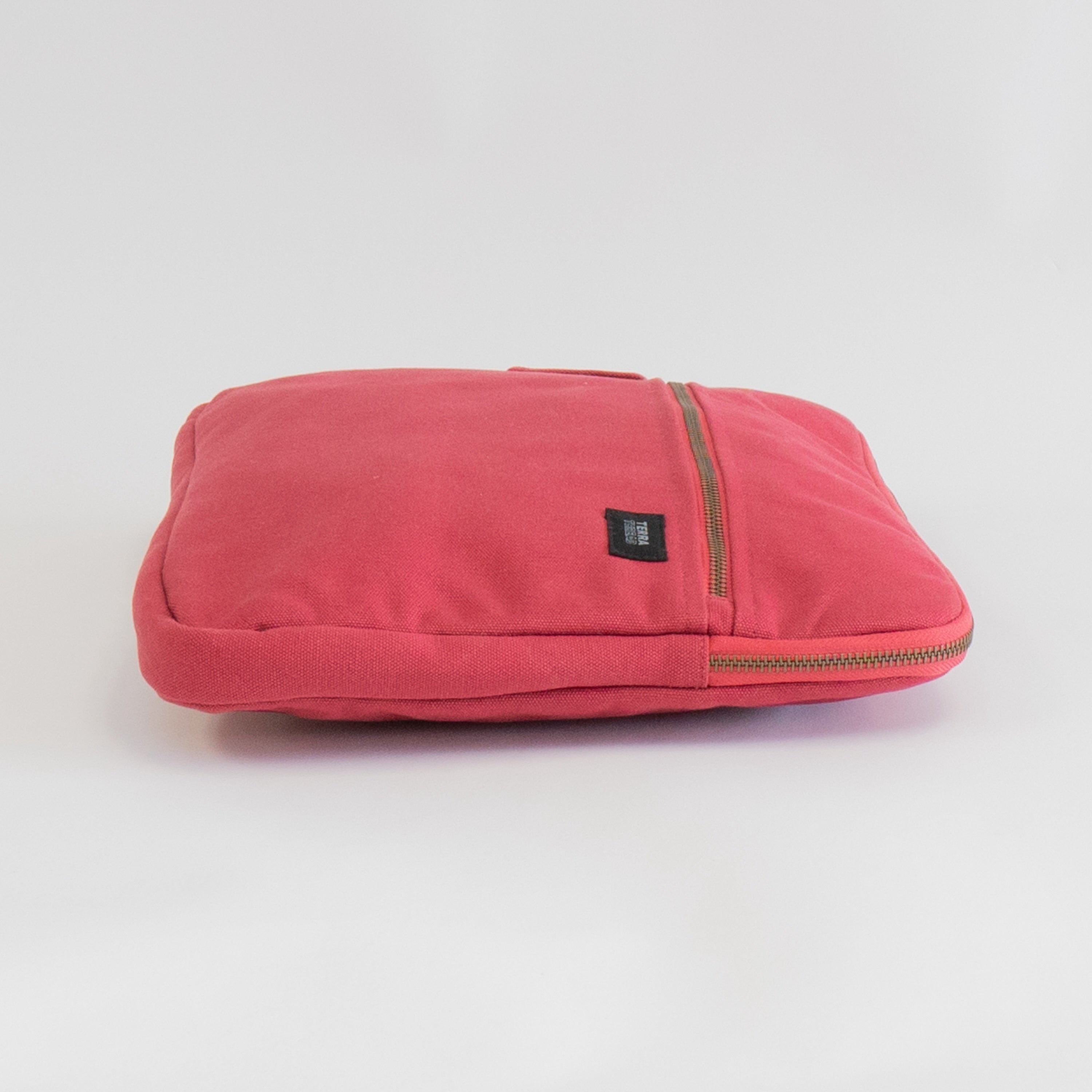 Erdig Laptop Sleeve 15" (14 Color Options)