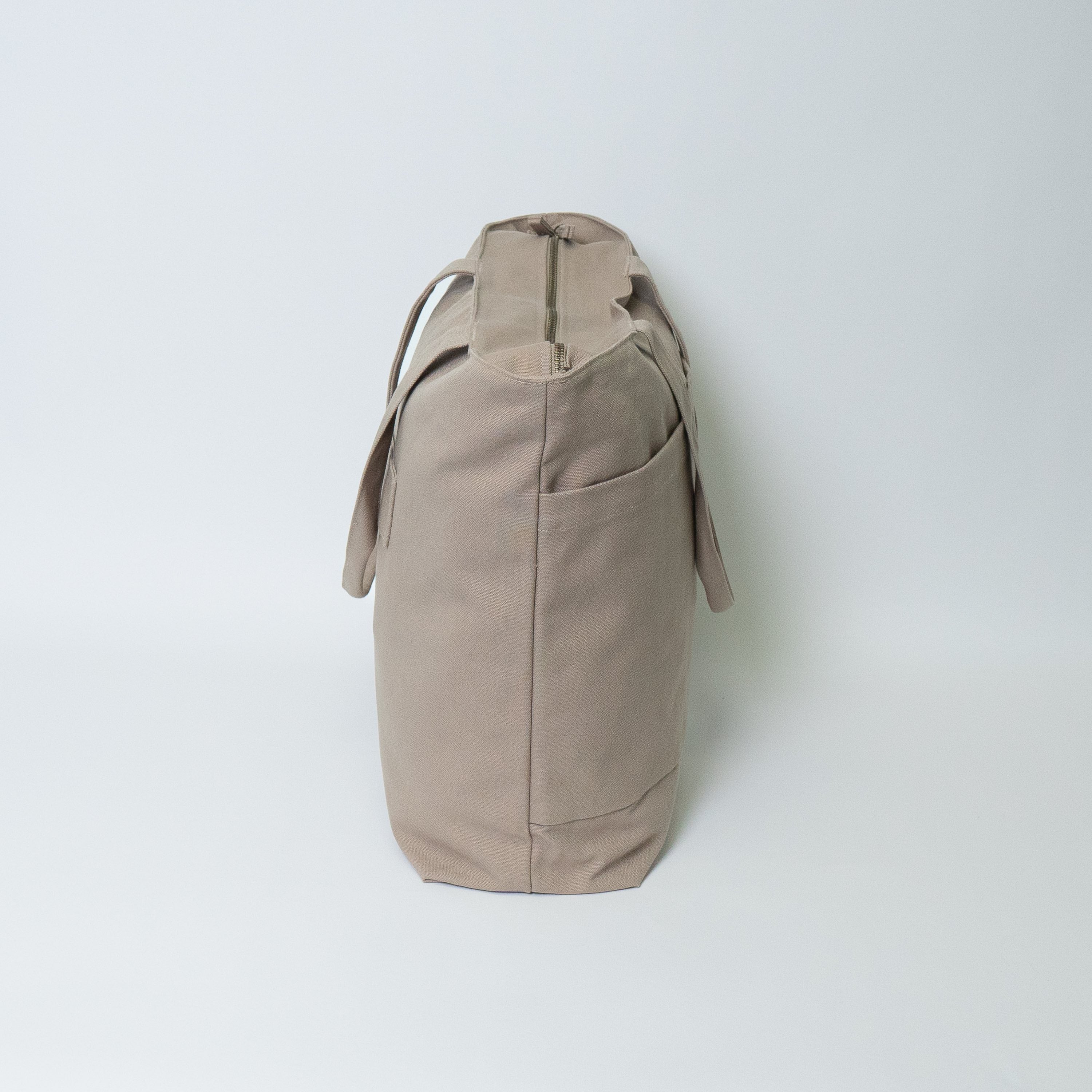 Travel Tote Bag with Sleeve (3 Color Options)