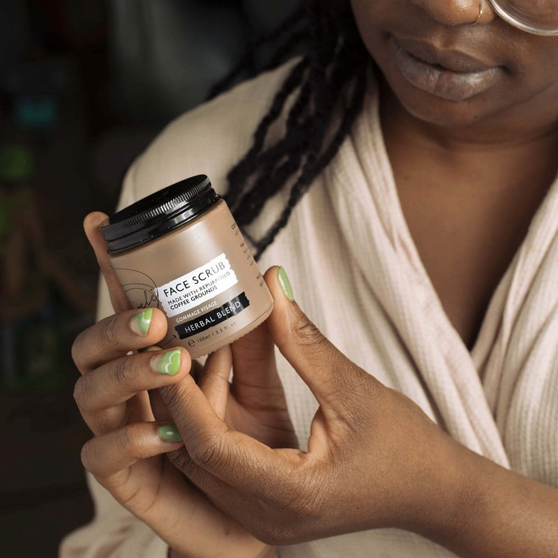 UpCircle Herbal Blend Face Scrub